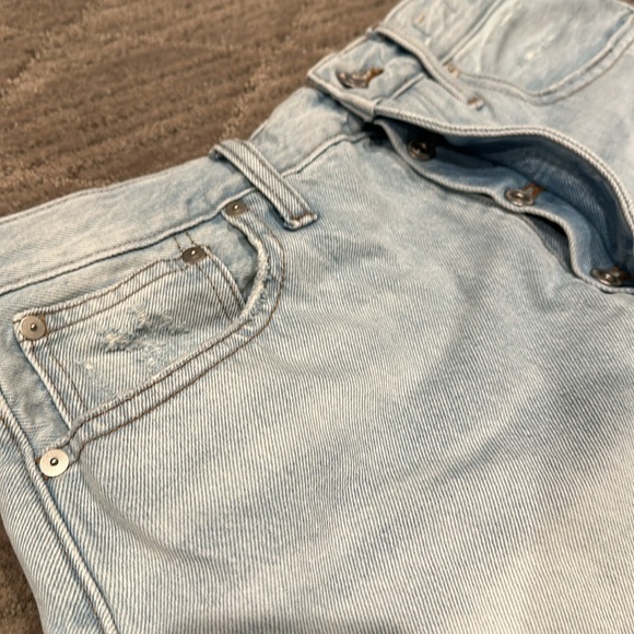 Madewell Mom Jean Short - 28 - Picture 3 of 7